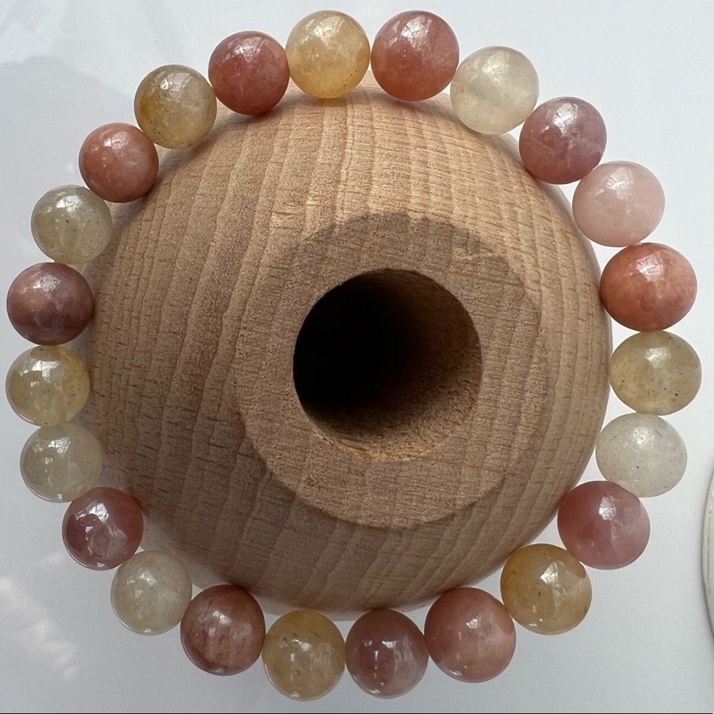 SUNSTONE Stretch Beaded Bracelet - Picture 7 of 14